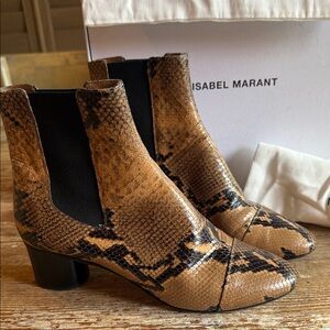 Isabel Marant Exotic Timeless Snake skin Boots Danae boot. Style BO0069-19A027S